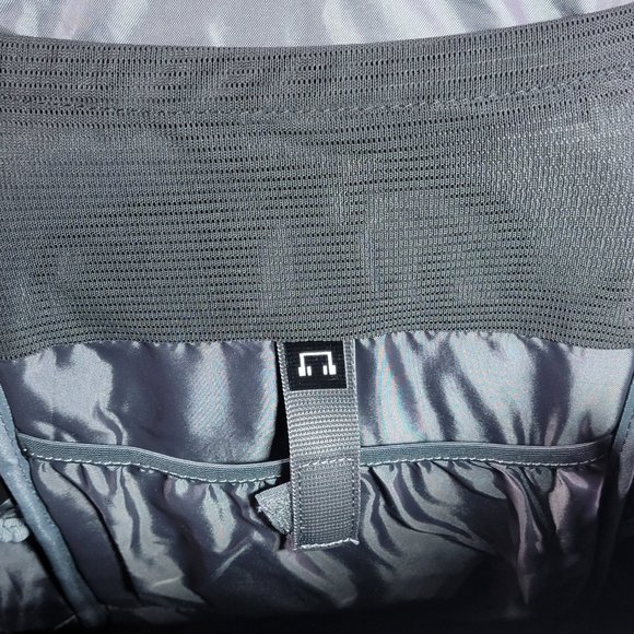 Lenovo Legion 15.6 Recon Gaming Backpack - Picture 15 of 15